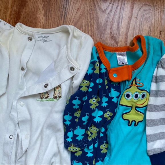 Bundle of 5 baby footie pjs 3-9 months - Picture 10 of 10